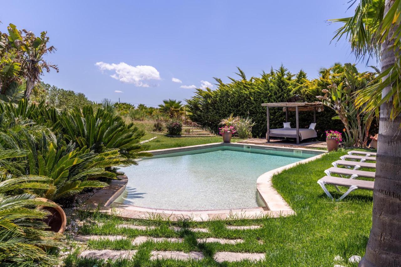 Le Petit Paradis Holiday home *